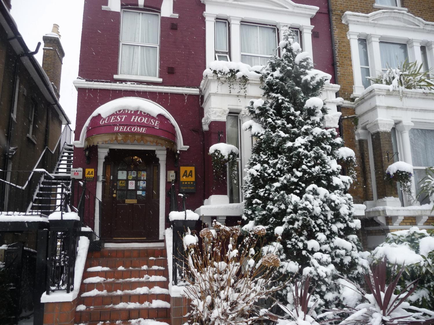 Crompton Guest House Hounslow Exterior foto